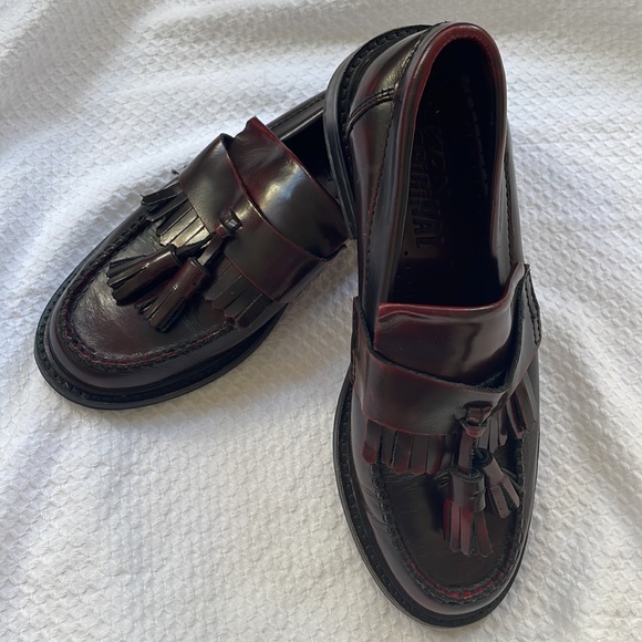 Ikon Orginal Shoes - Ikon Original Ladies Selecta Oxblood Retro All Leather Tassel Loafers, Size 36